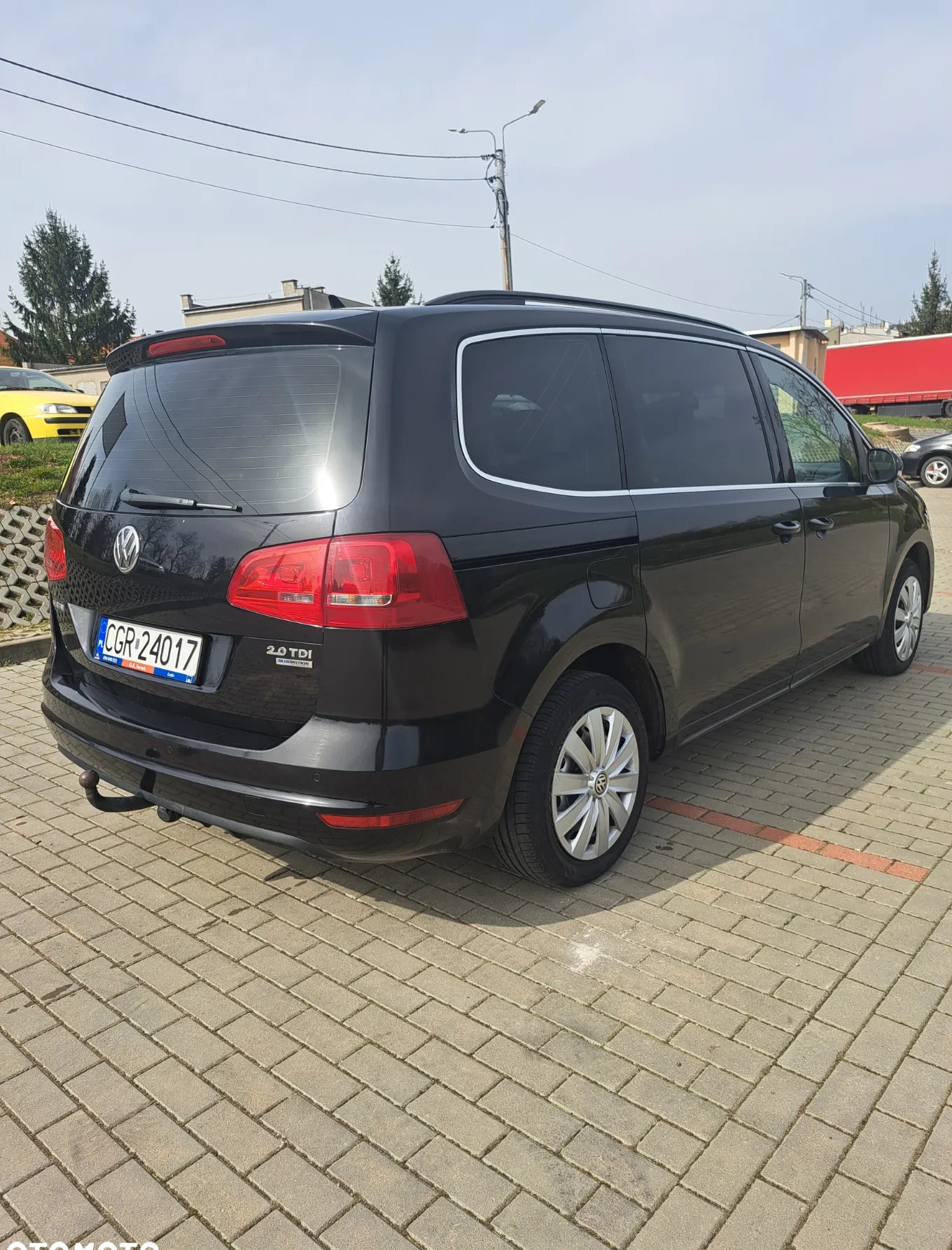Volkswagen Sharan cena 41000 przebieg: 255000, rok produkcji 2012 z Łasin małe 326